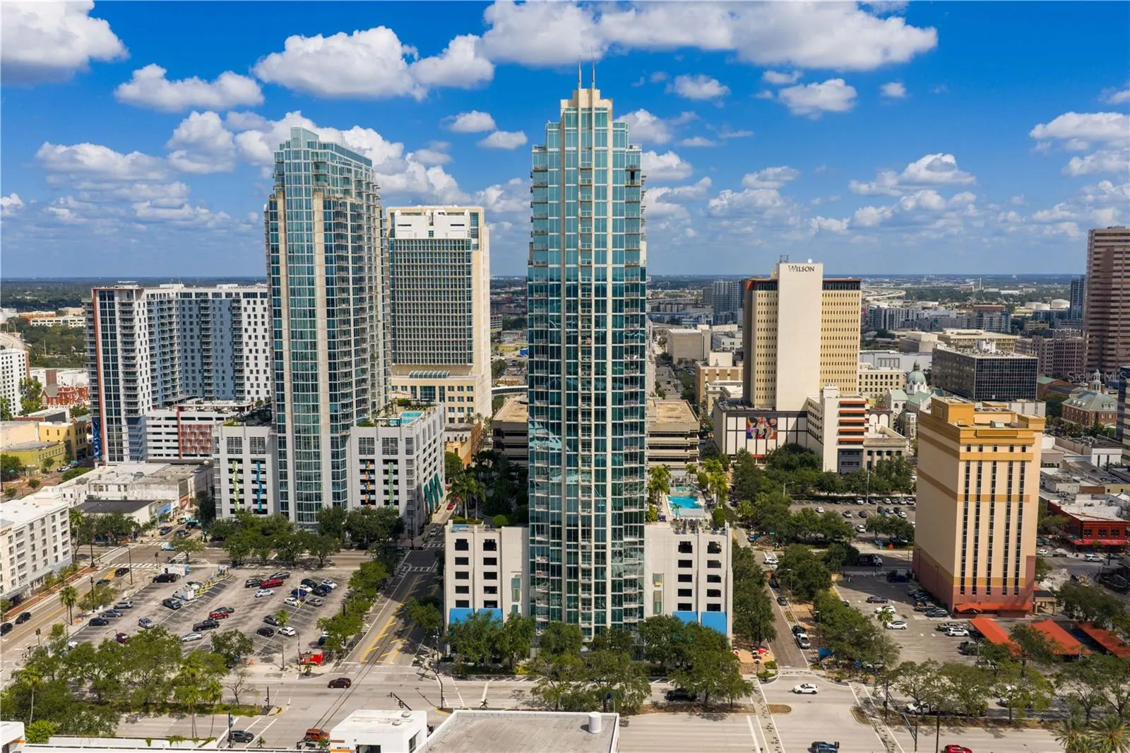 777 N ASHLEY DR #402, #402