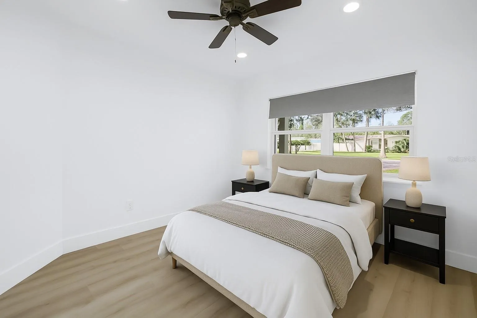 412 MIRA VISTA DR