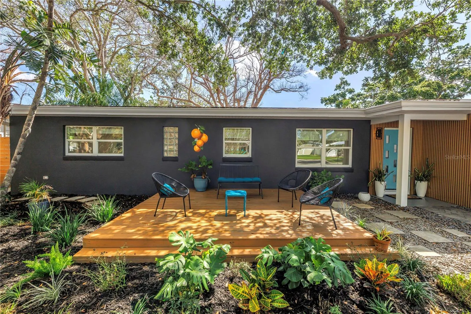412 MIRA VISTA DR