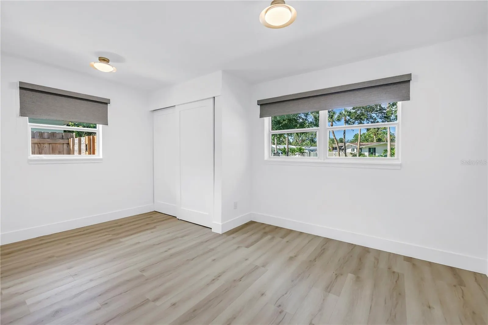 412 MIRA VISTA DR