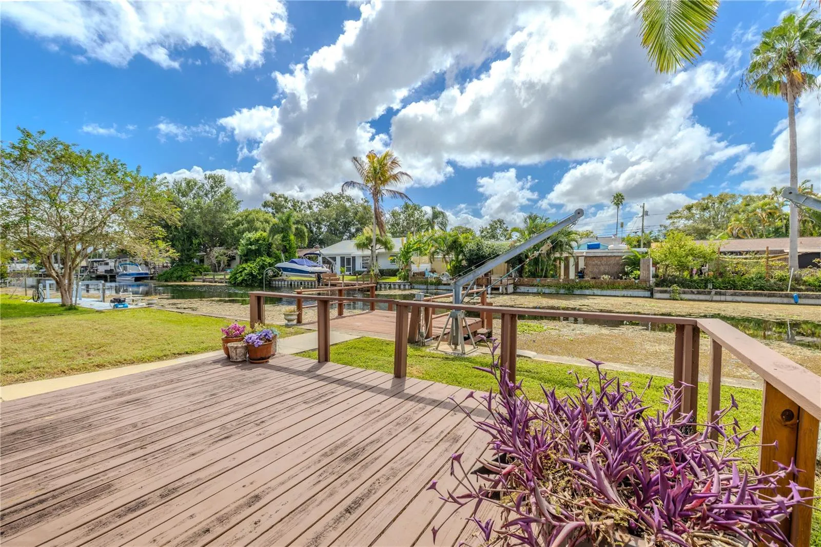 44 CYPRESS DR
