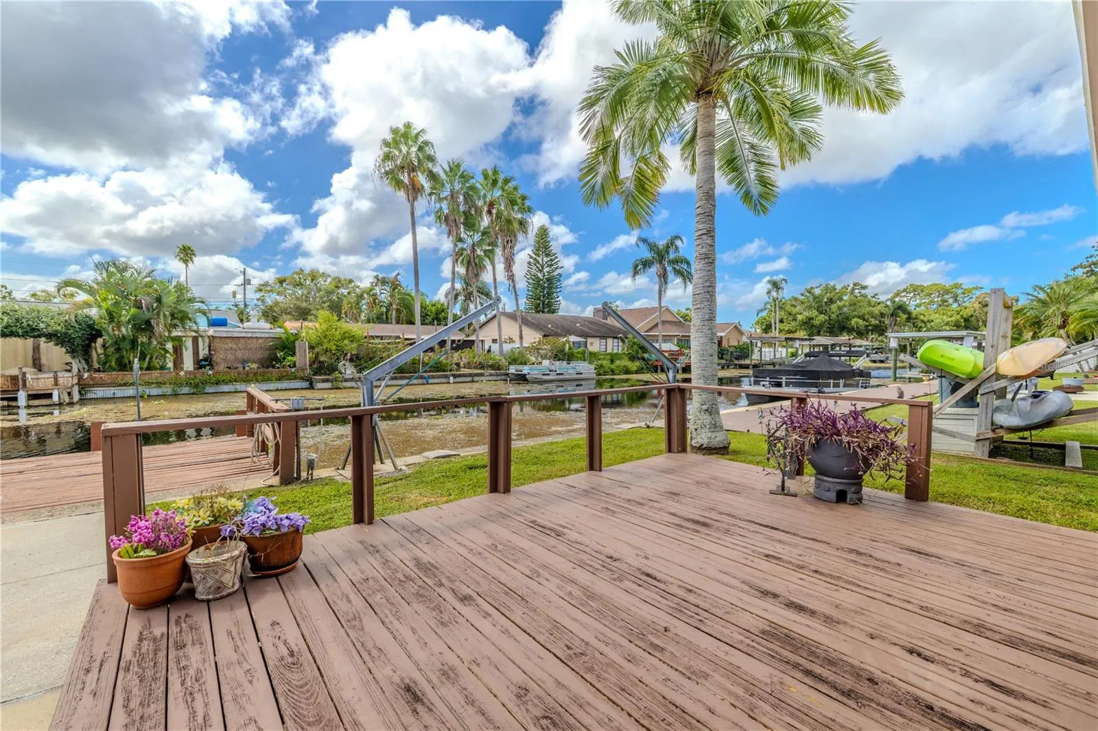 44 CYPRESS DR