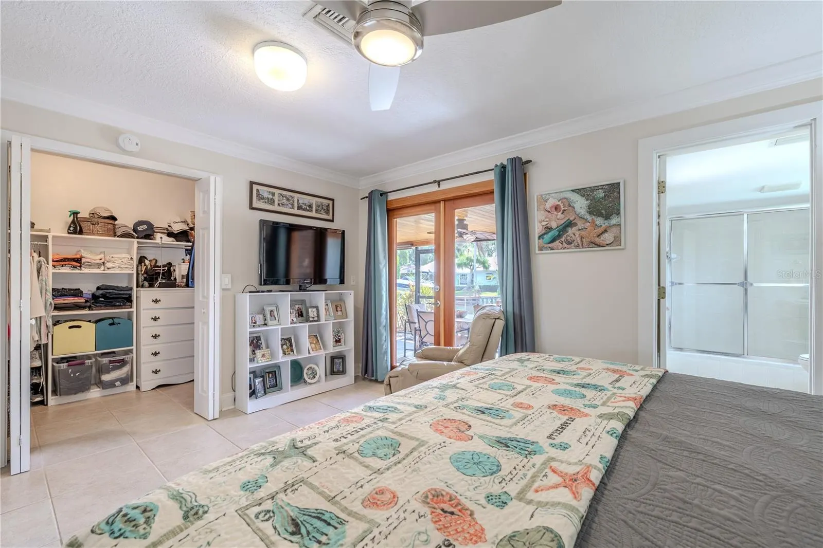 44 CYPRESS DR