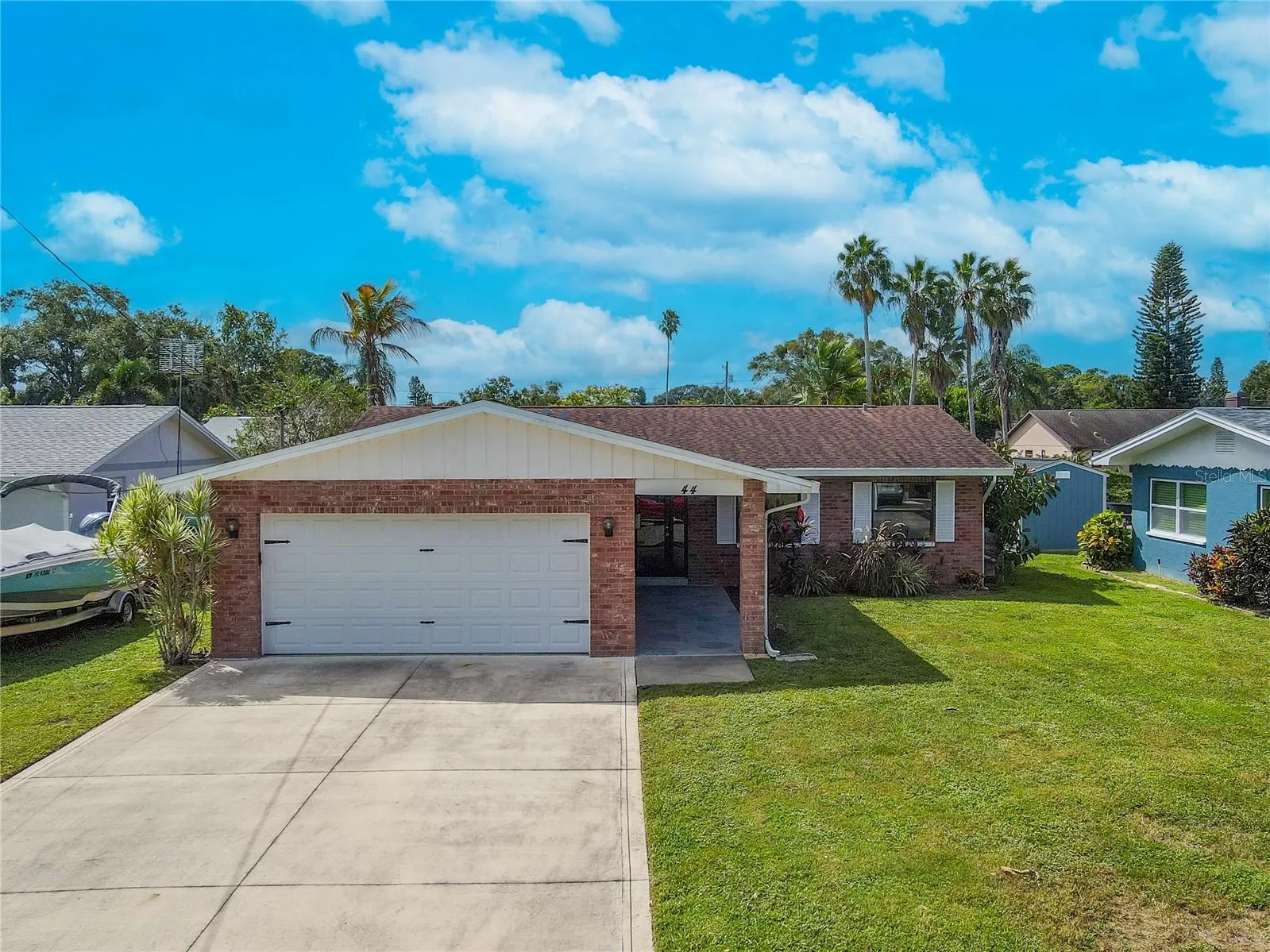 44 CYPRESS DR