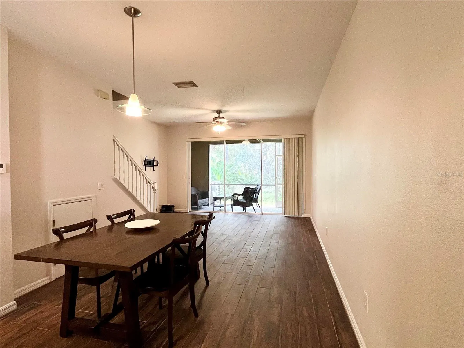 18805 DUQUESNE DR