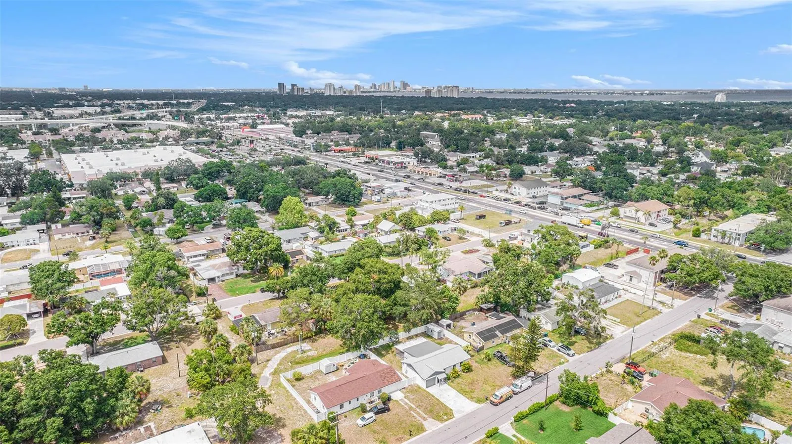 3812 W ROGERS AVE