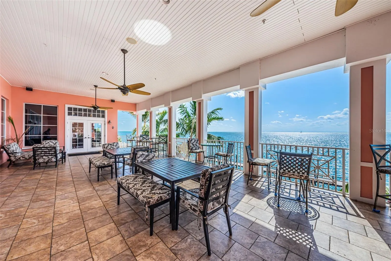 5196 BEACH DR SE #B, #B