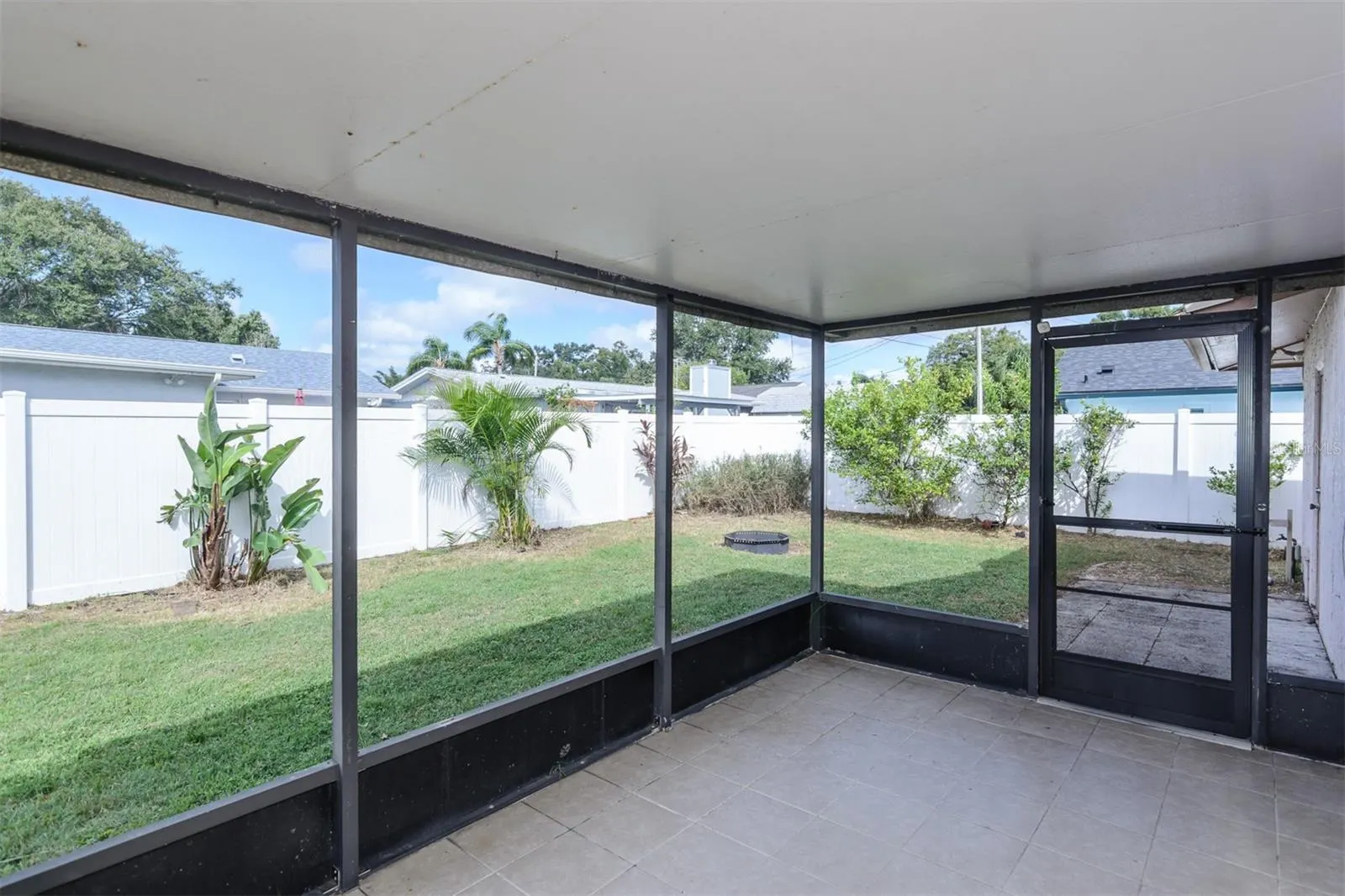 1724 W LAGOON CIR