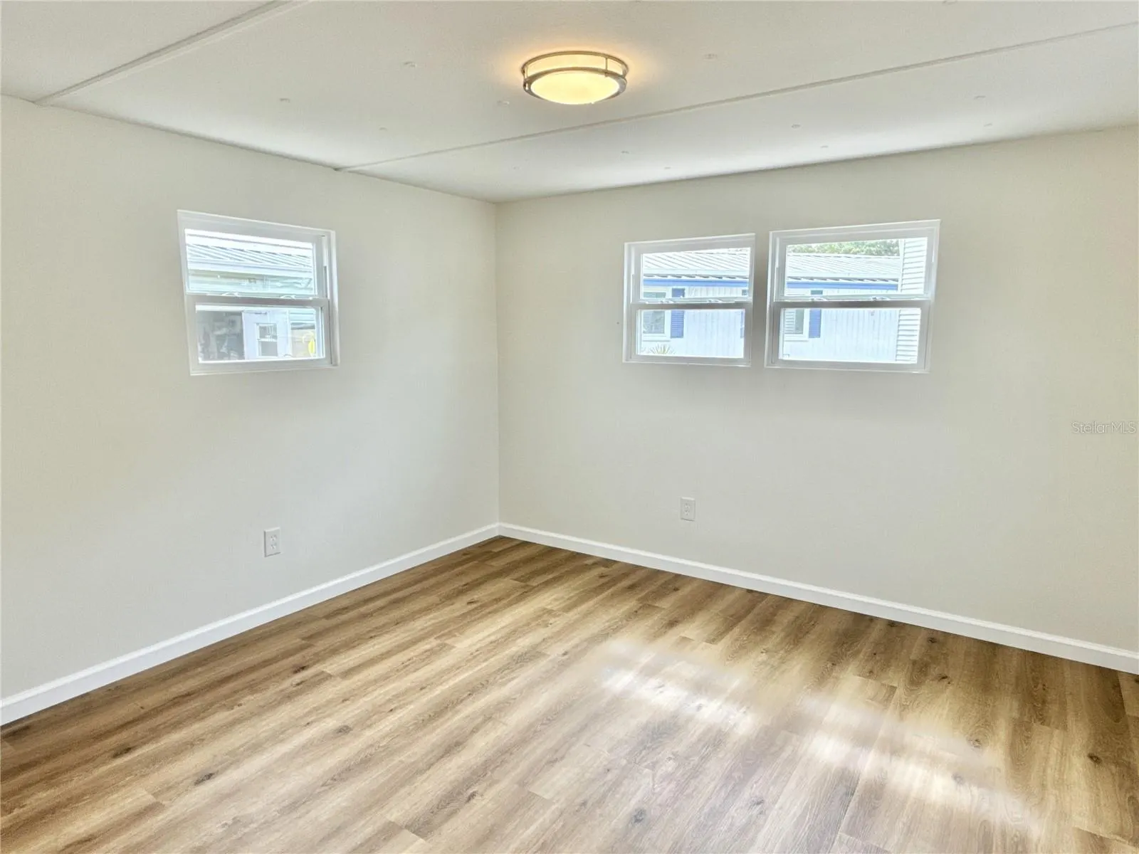 312 MOUNT RICHMOND AVE NE #331, #331