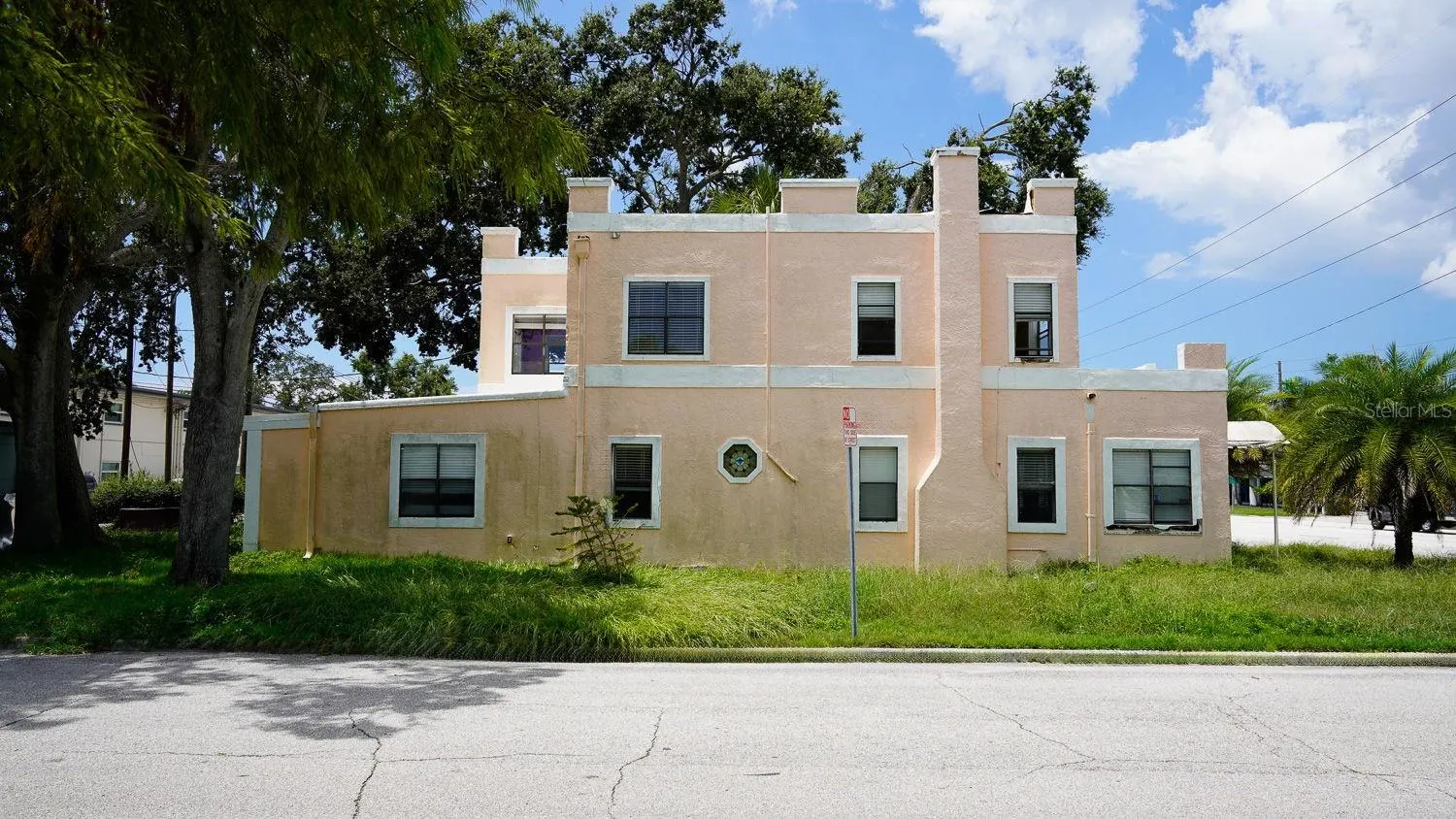 5400 CENTRAL AVE