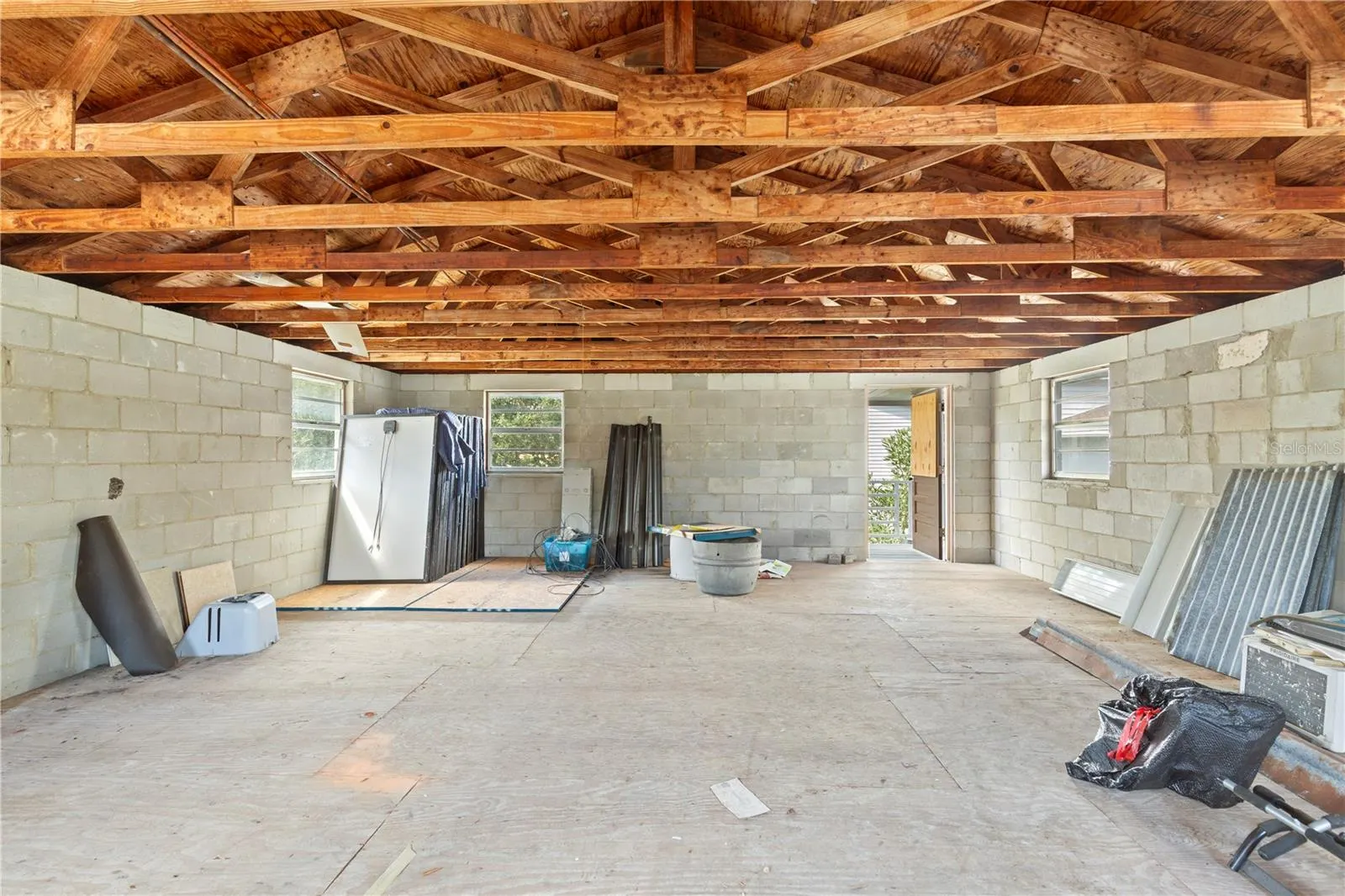 2315 E 148TH AVE