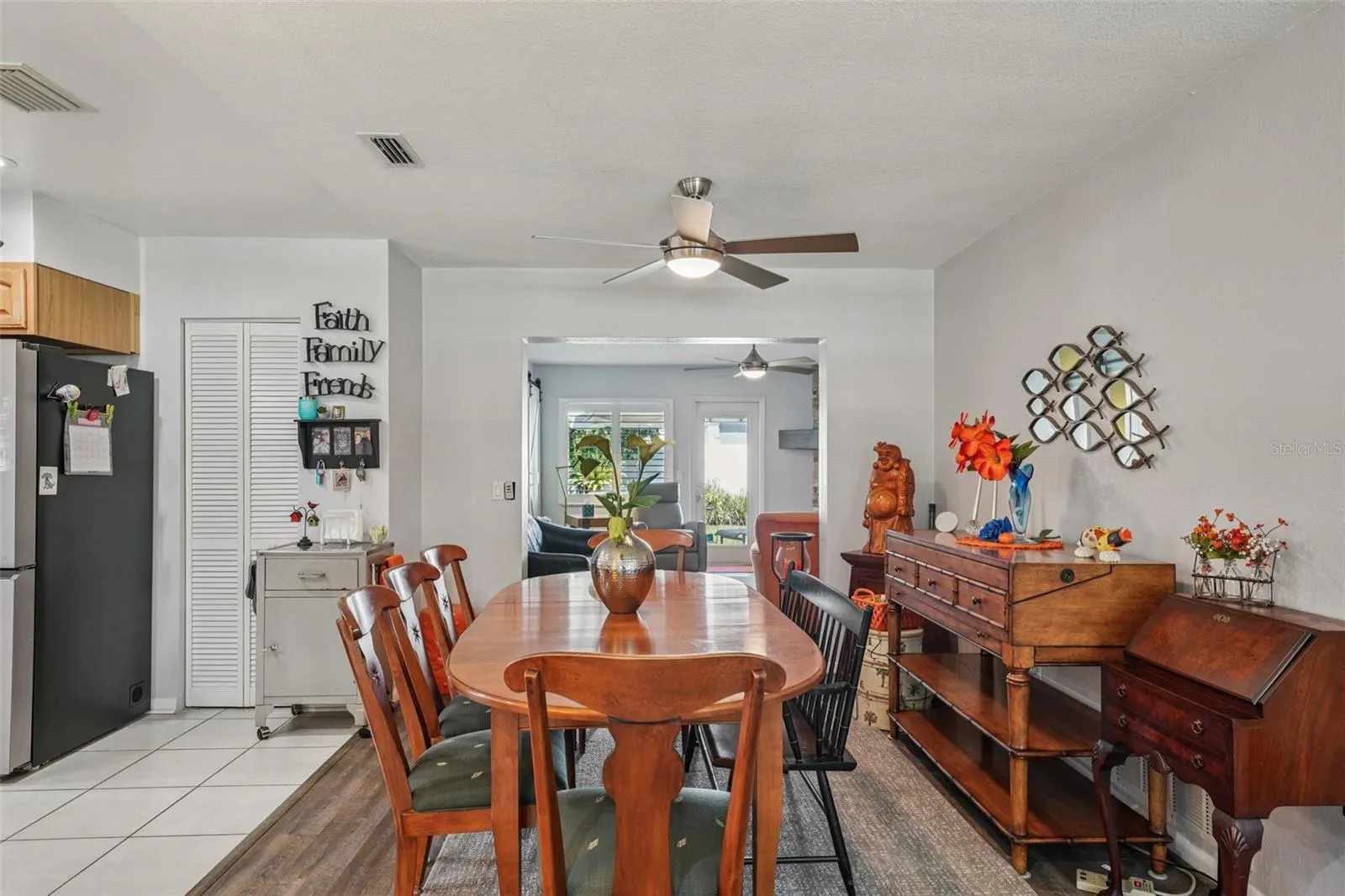 1586 ROSERY RD NE
