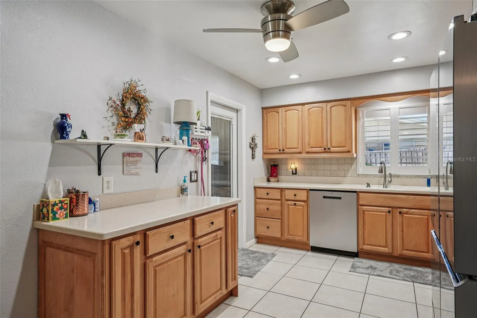 1586 ROSERY RD NE