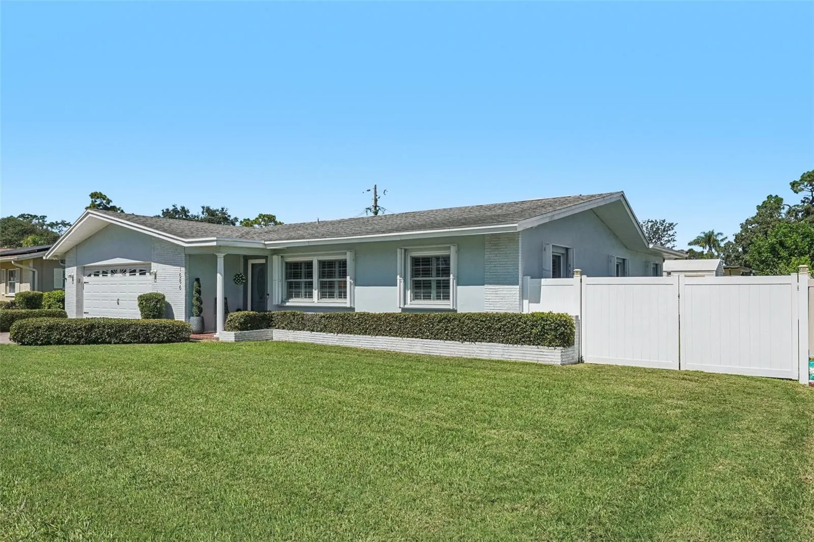 1586 ROSERY RD NE