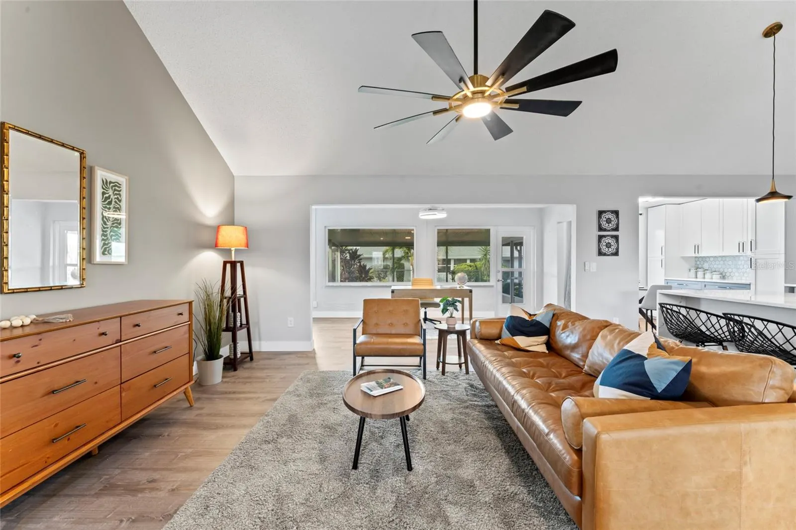 1526 FORT DUQUESNA DR