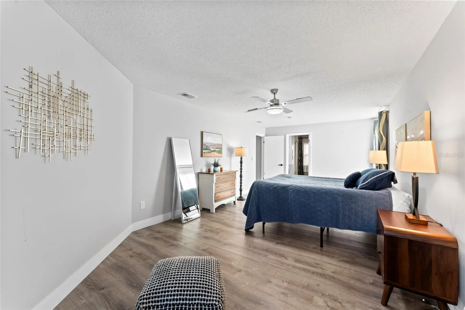 1526 FORT DUQUESNA DR