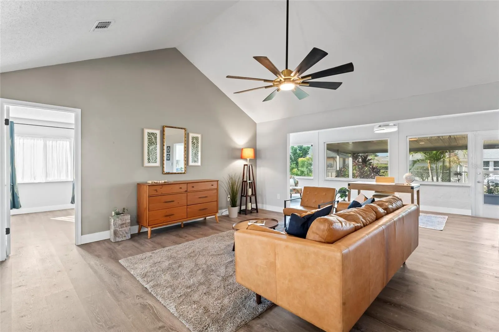 1526 FORT DUQUESNA DR