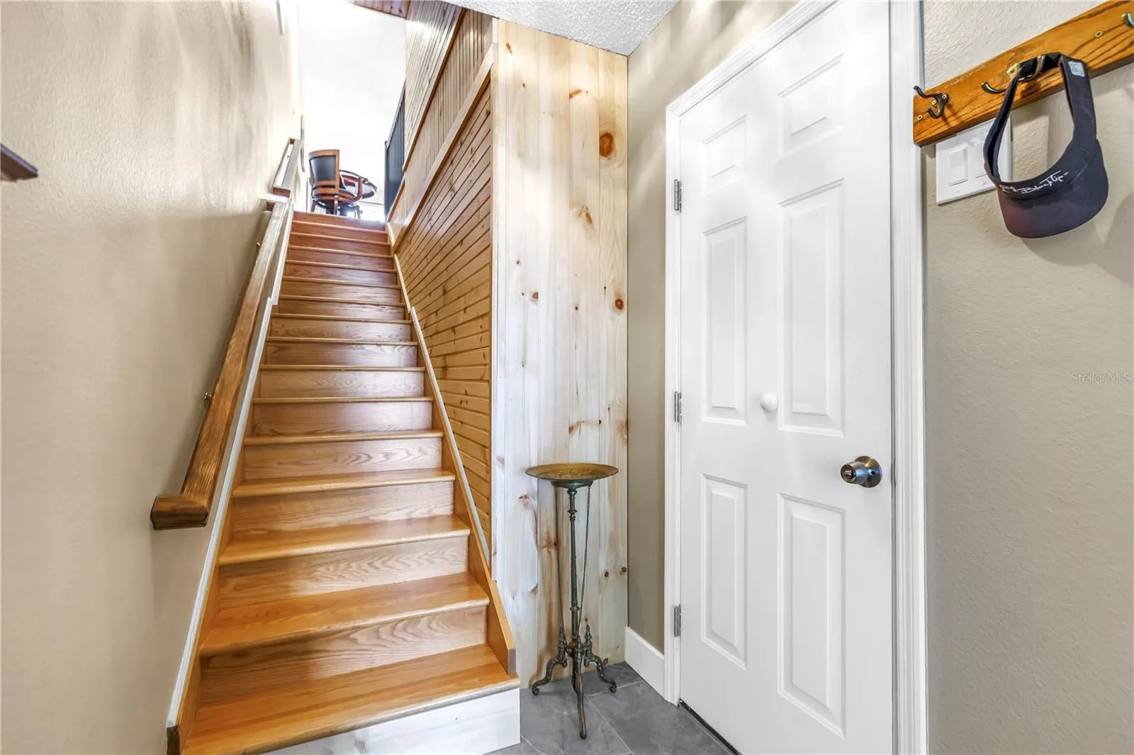 367 MADEIRA CIR