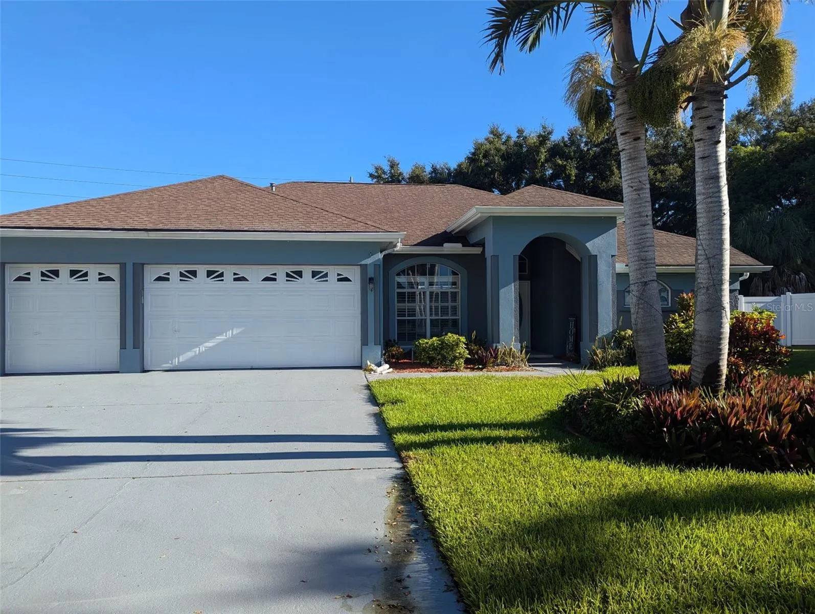 8625 CENTRE CT
