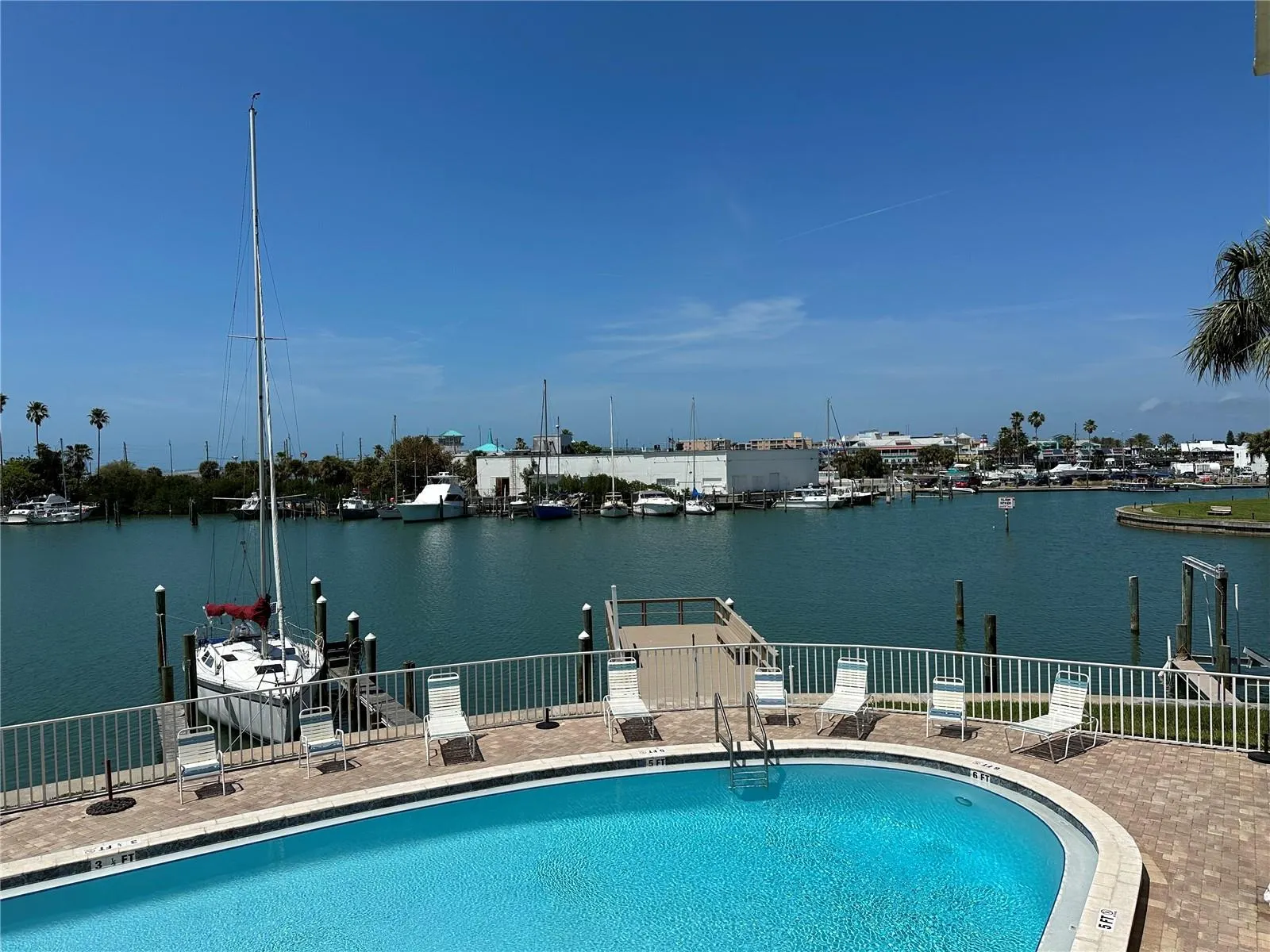 12500 CAPRI CIR N #401, #401
