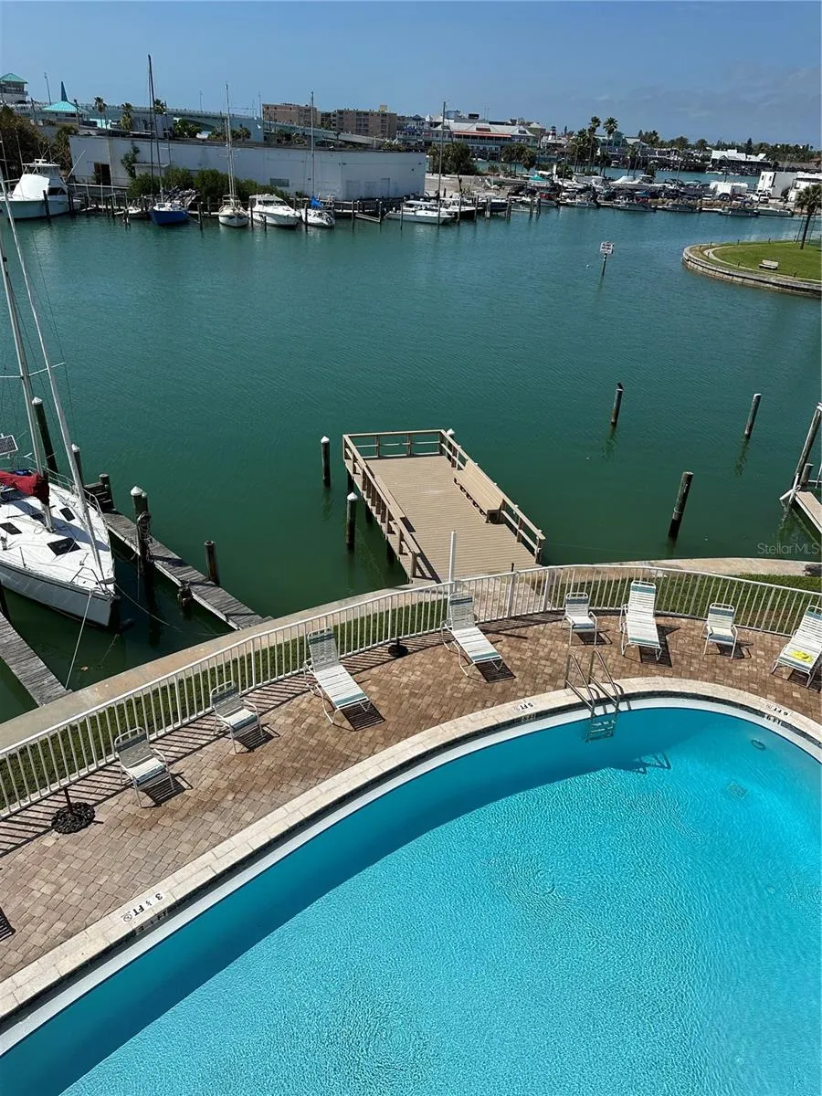 12500 CAPRI CIR N #401, #401