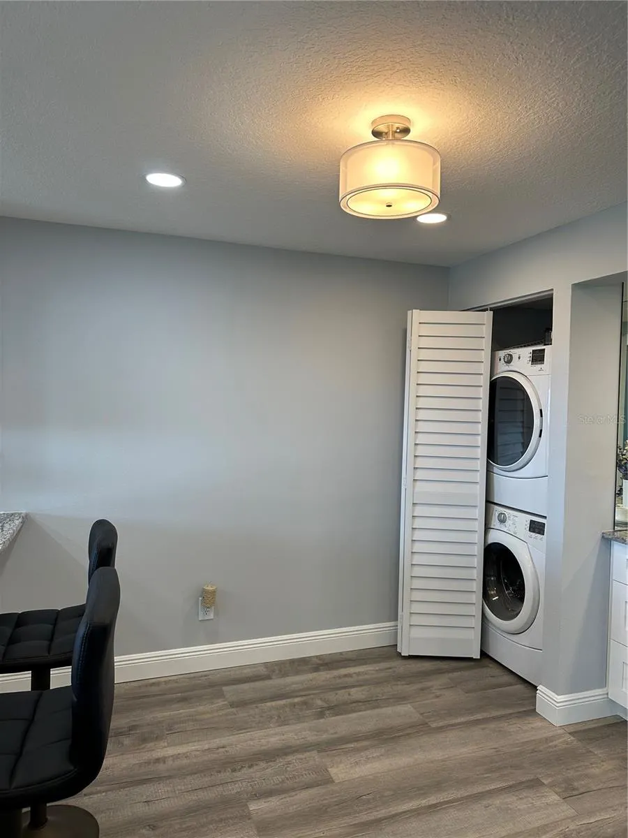 12500 CAPRI CIR N #401, #401