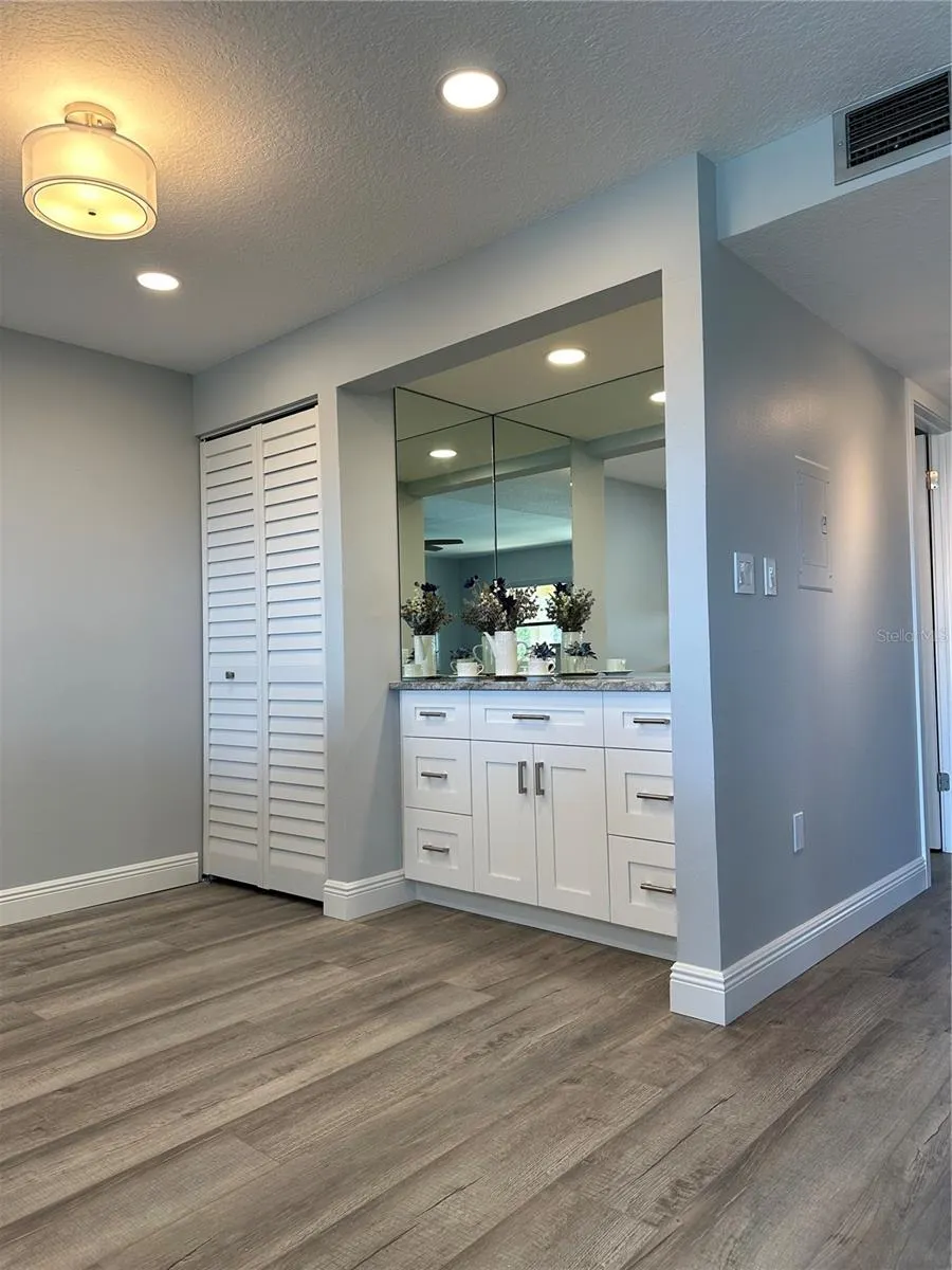12500 CAPRI CIR N #401, #401