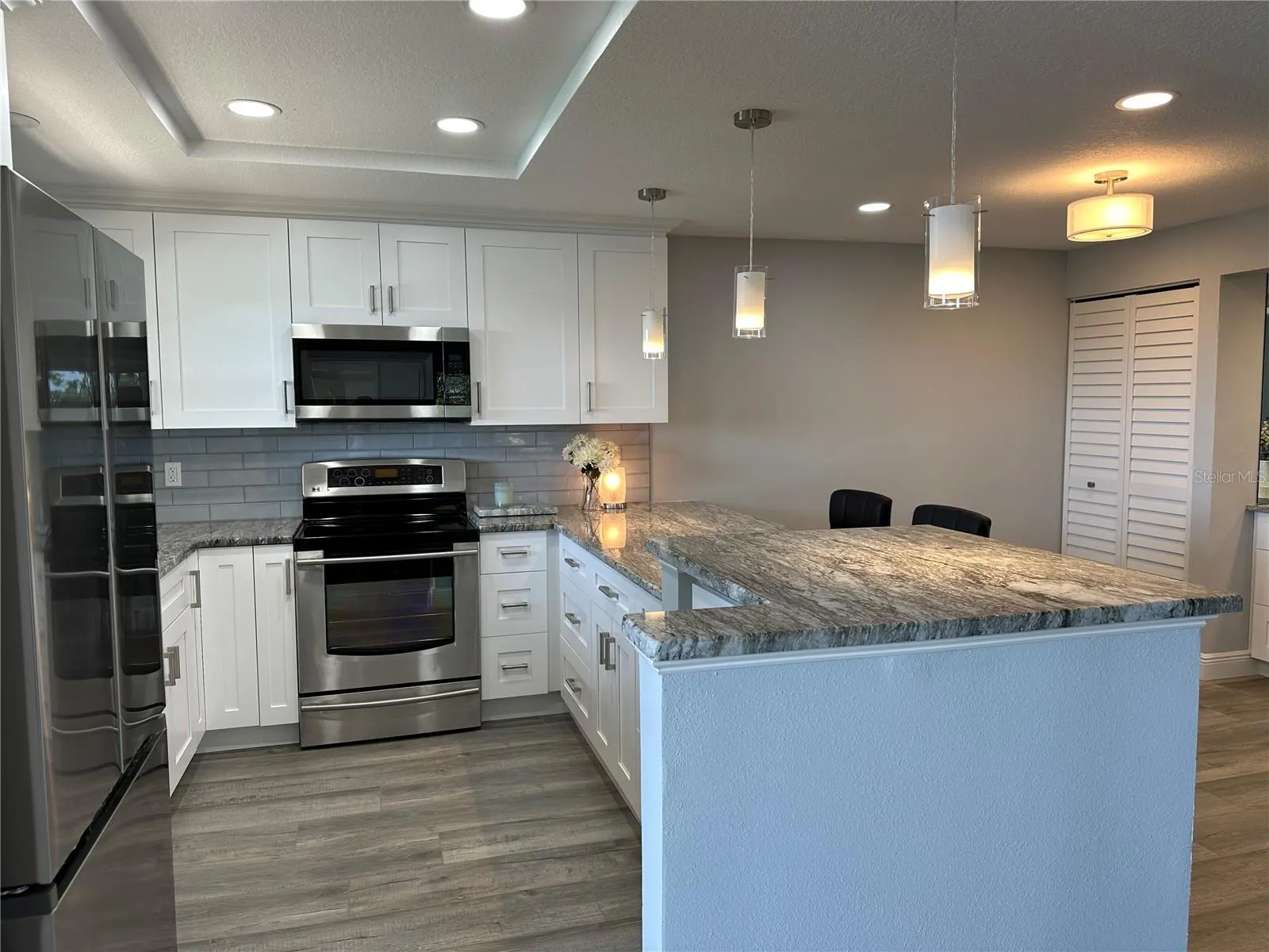 12500 CAPRI CIR N #401, #401