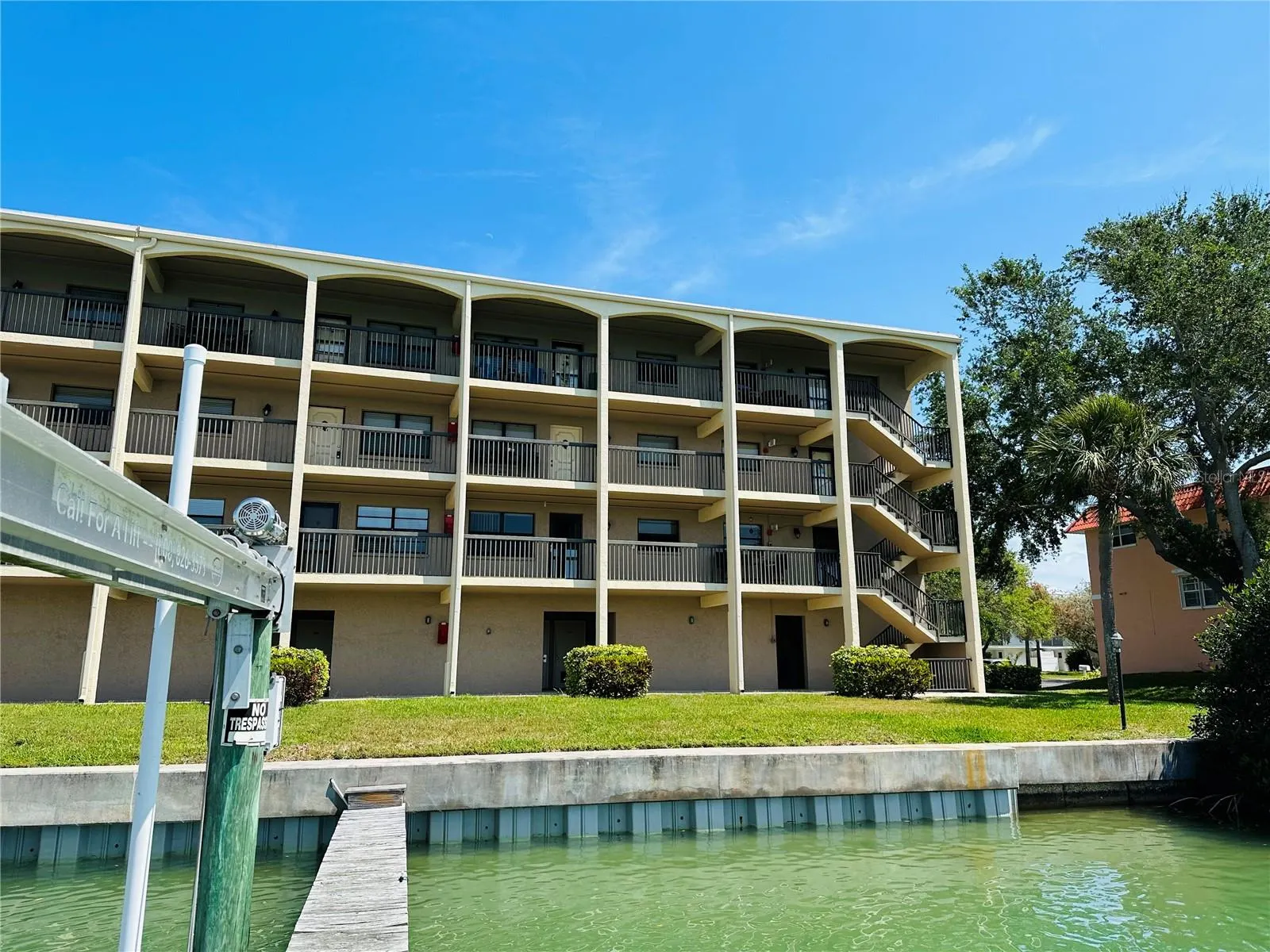 12500 CAPRI CIR N #401, #401