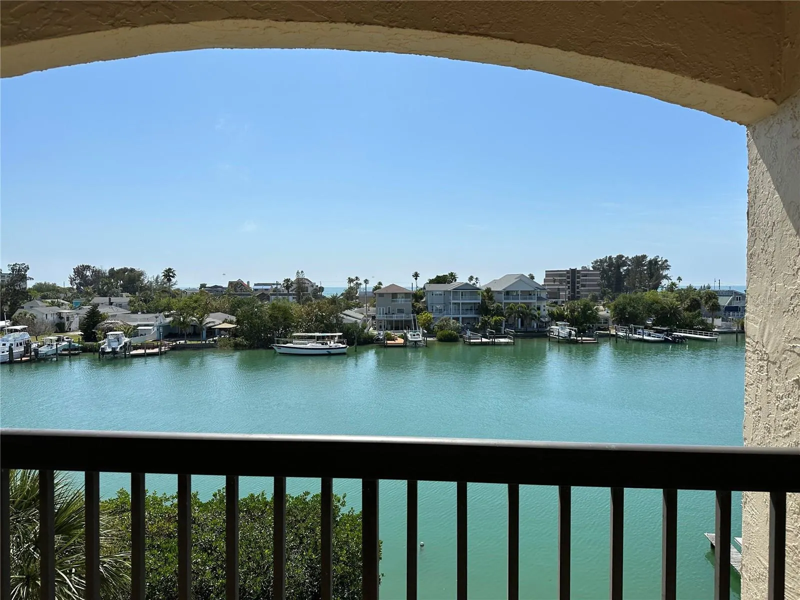12500 CAPRI CIR N #401, #401
