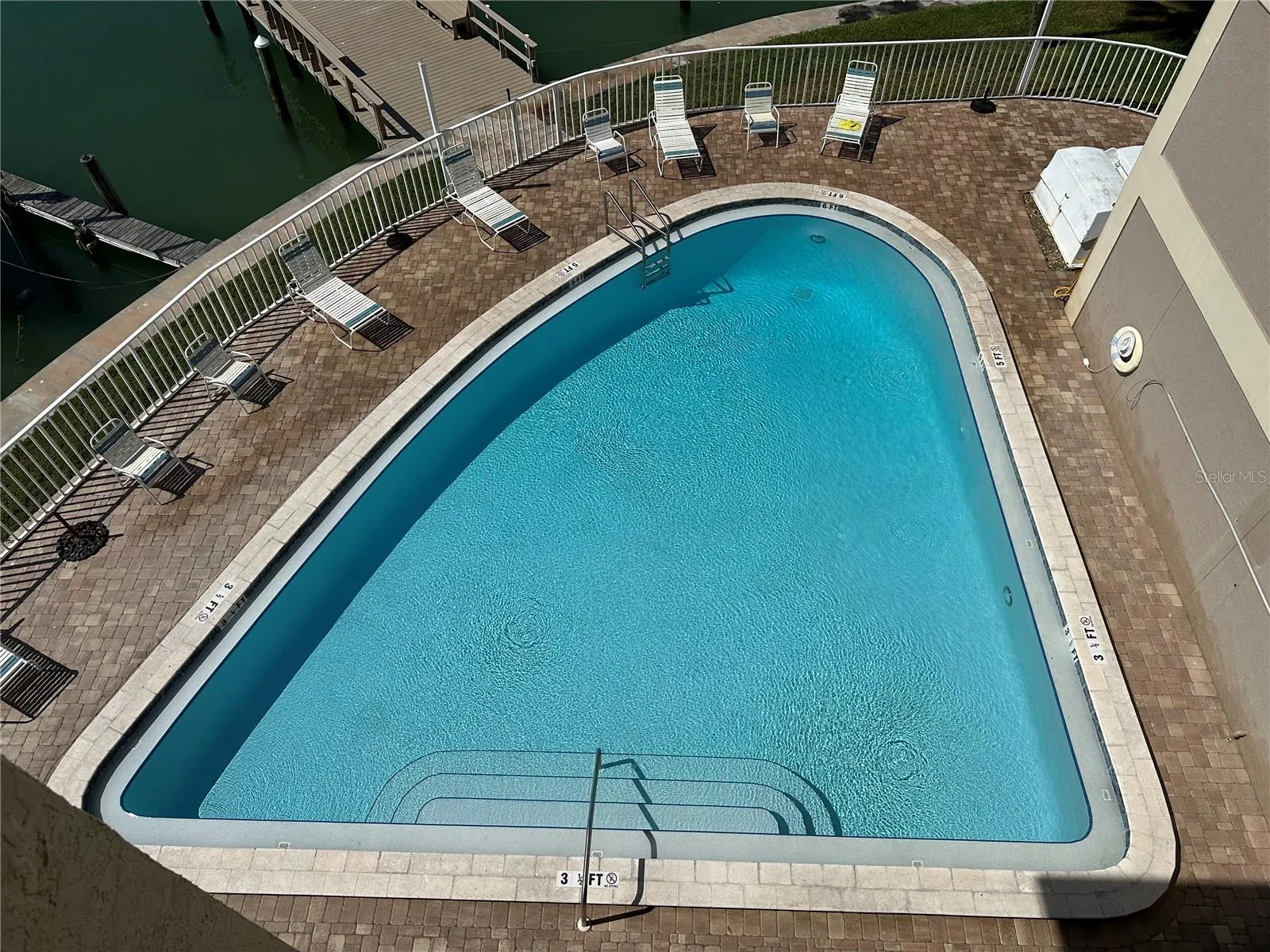 12500 CAPRI CIR N #401, #401