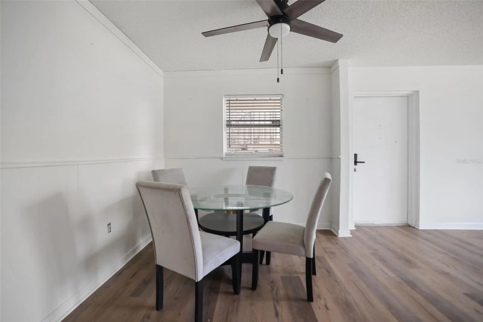 1860 MASSACHUSETTS AVE NE #223, #223