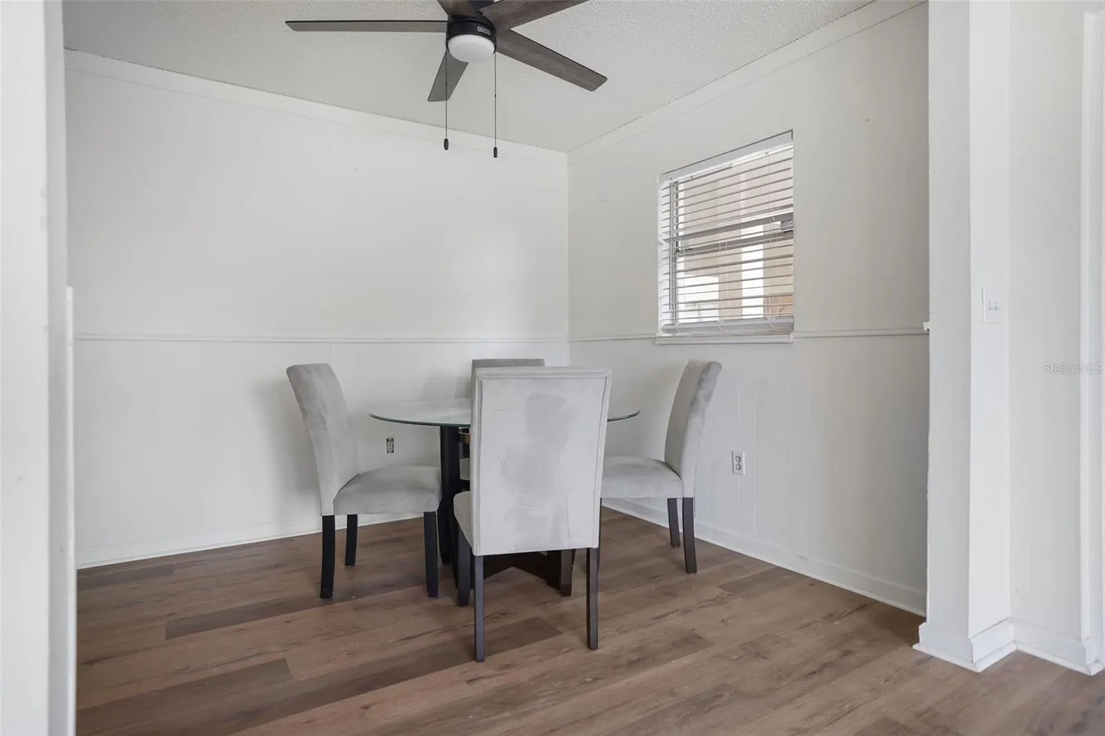 1860 MASSACHUSETTS AVE NE #223, #223