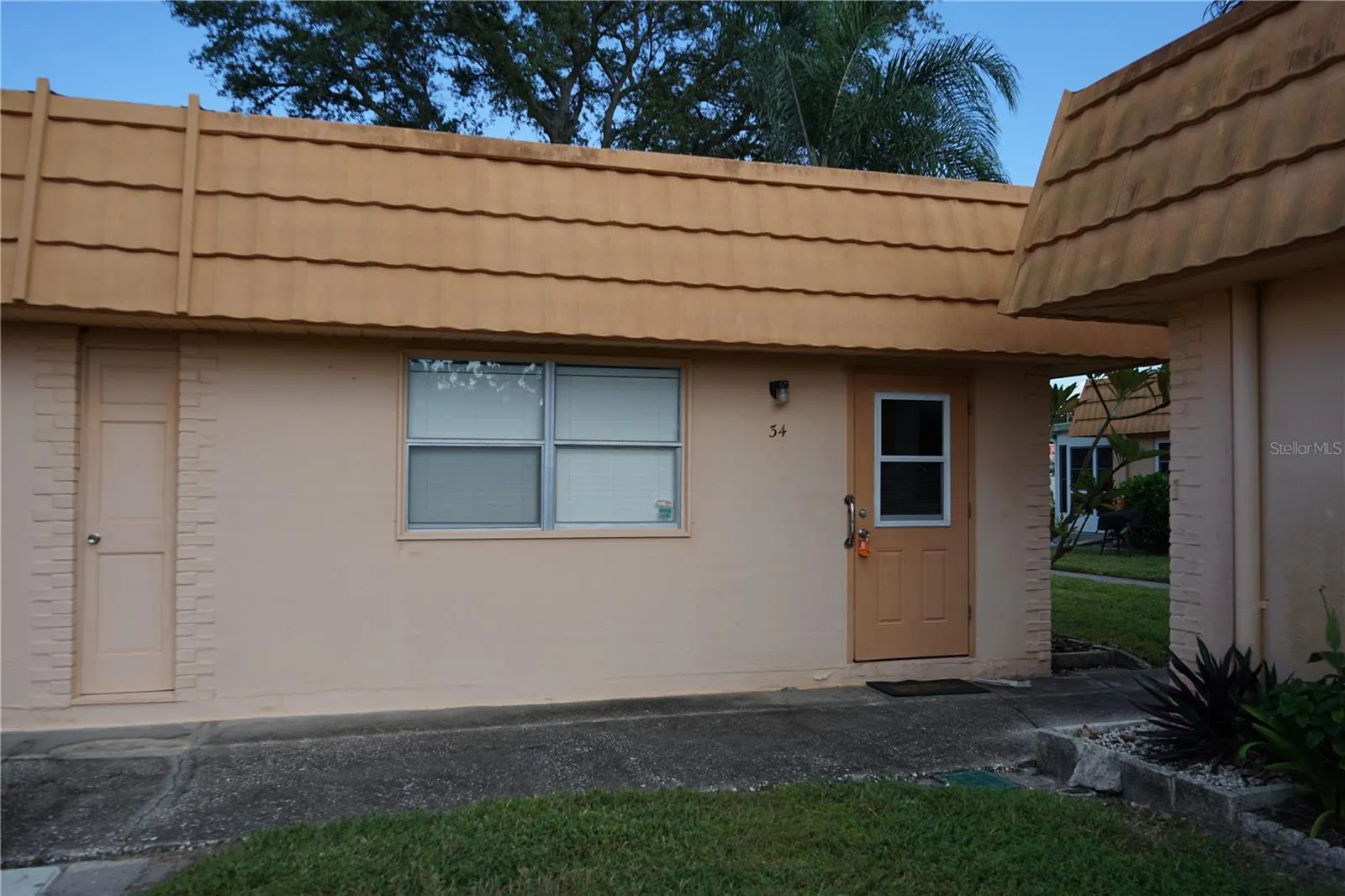 1801 BEDFORD LN #34, #34