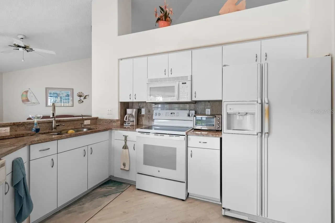 930 KINGS BLVD #930, #930