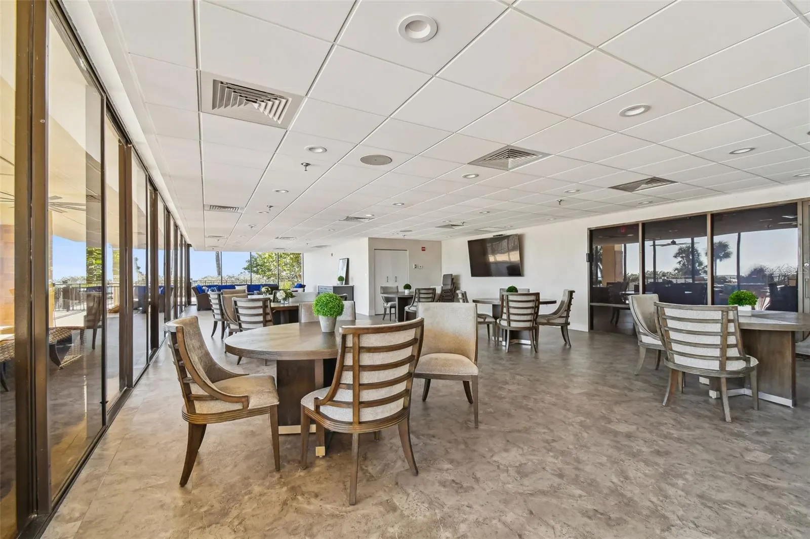 7600 BAYSHORE DR #307, #307