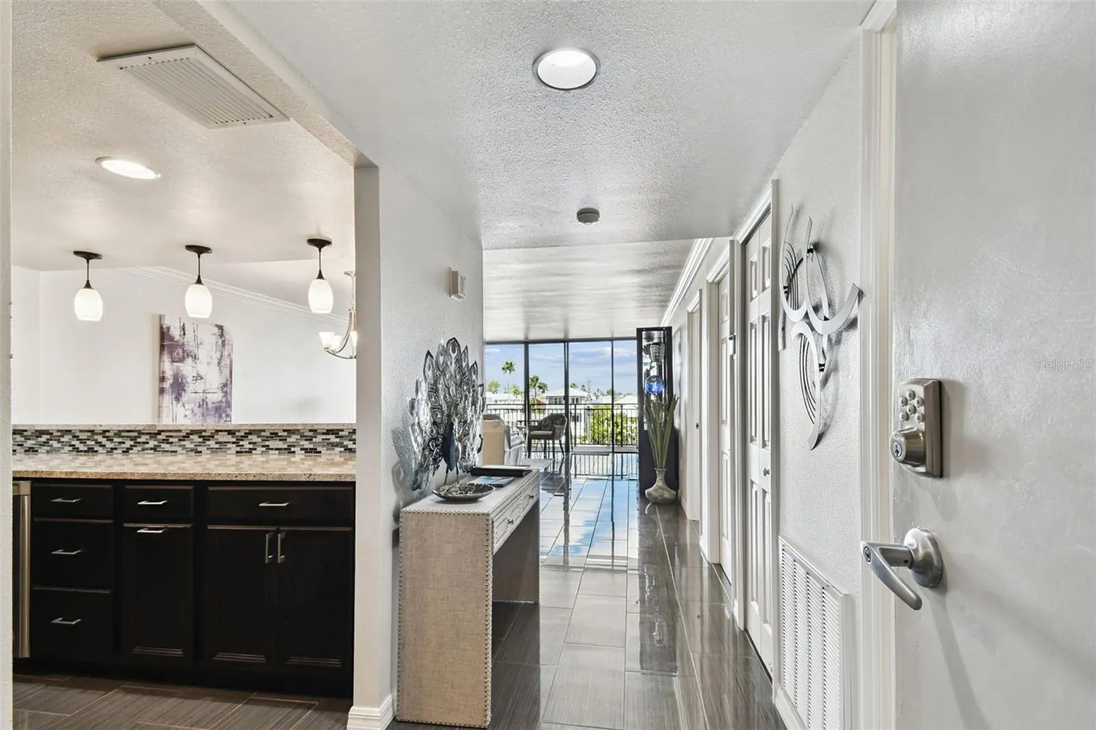 7600 BAYSHORE DR #307, #307
