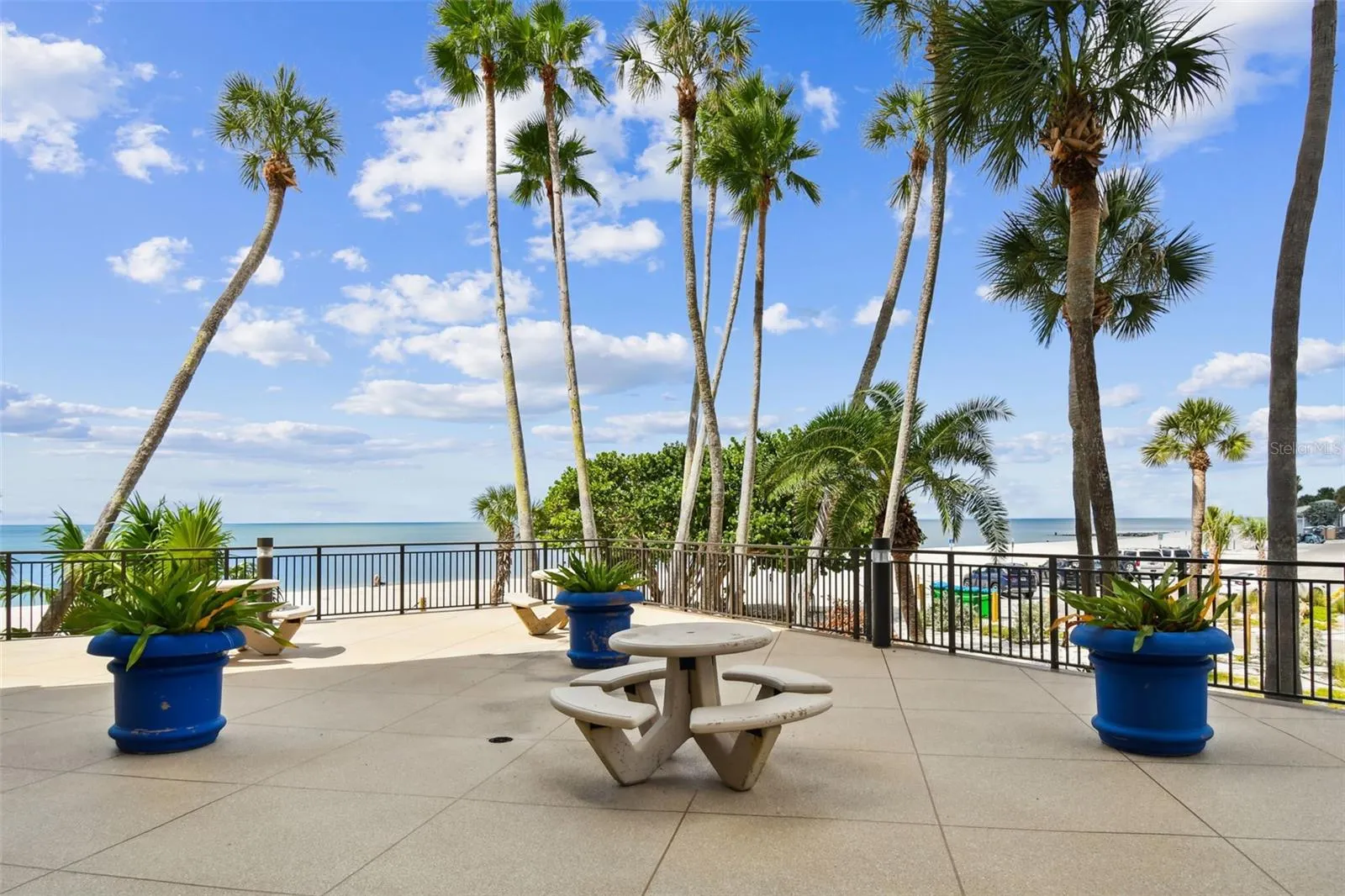 7600 BAYSHORE DR #307, #307
