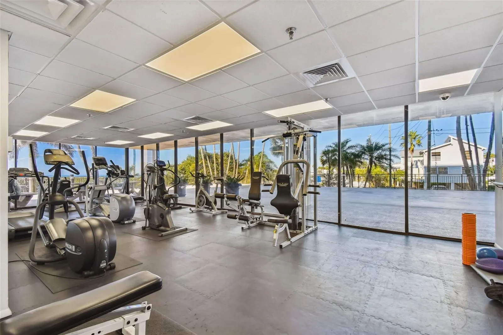 7600 BAYSHORE DR #307, #307