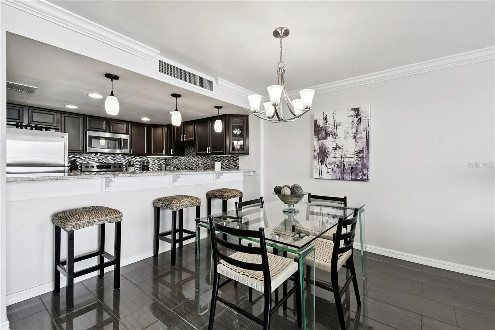 7600 BAYSHORE DR #307, #307
