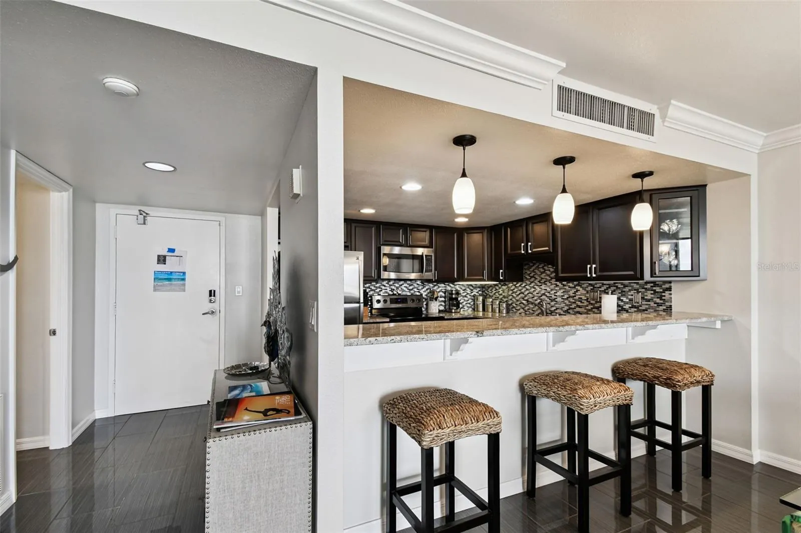7600 BAYSHORE DR #307, #307