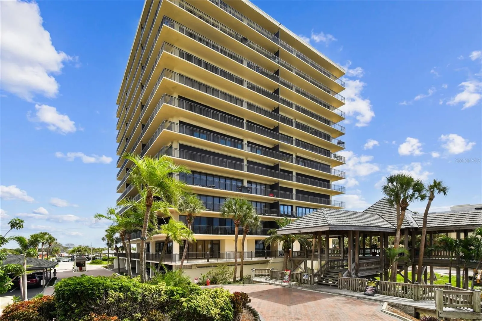 7600 BAYSHORE DR #307, #307