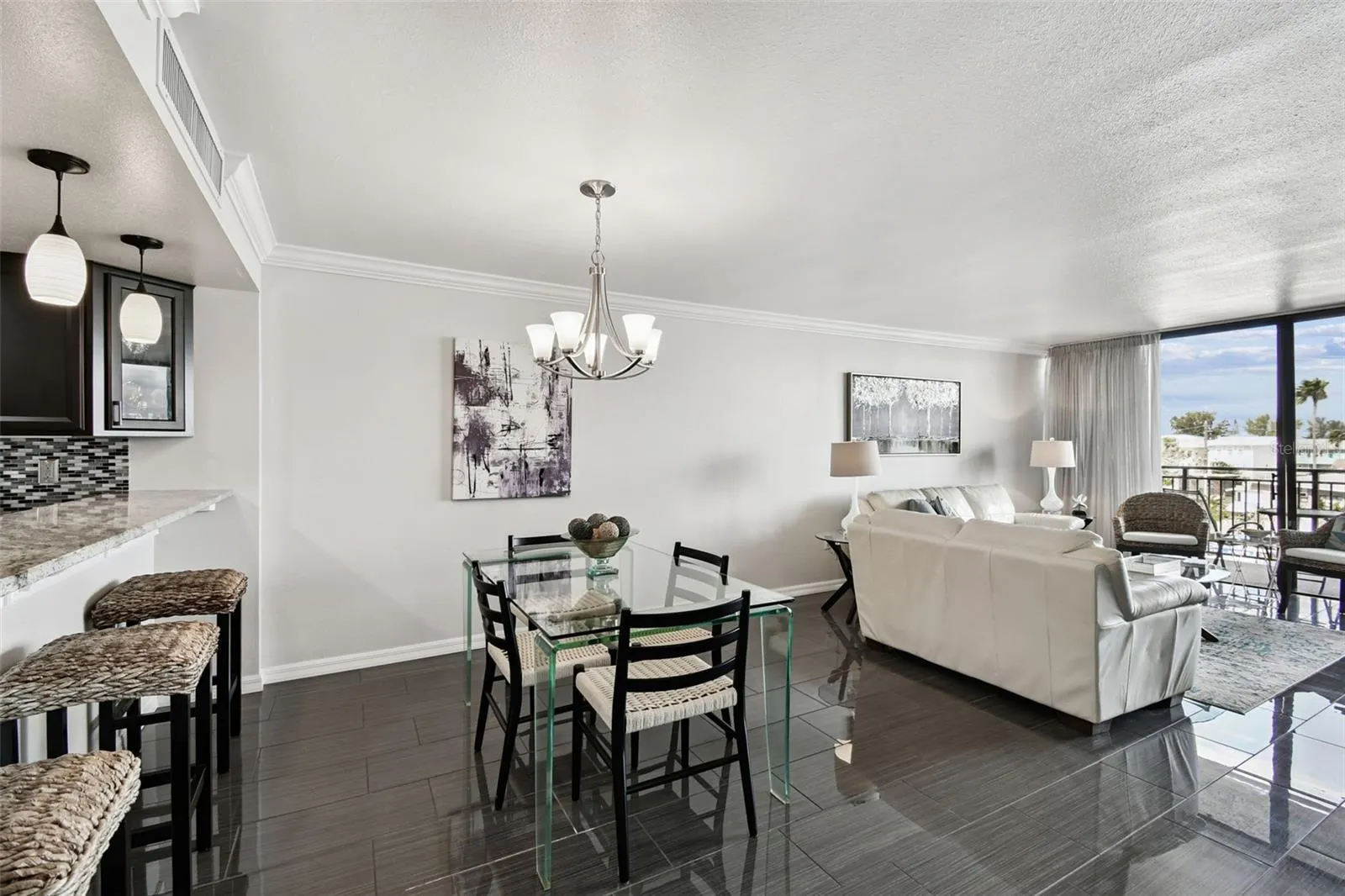 7600 BAYSHORE DR #307, #307