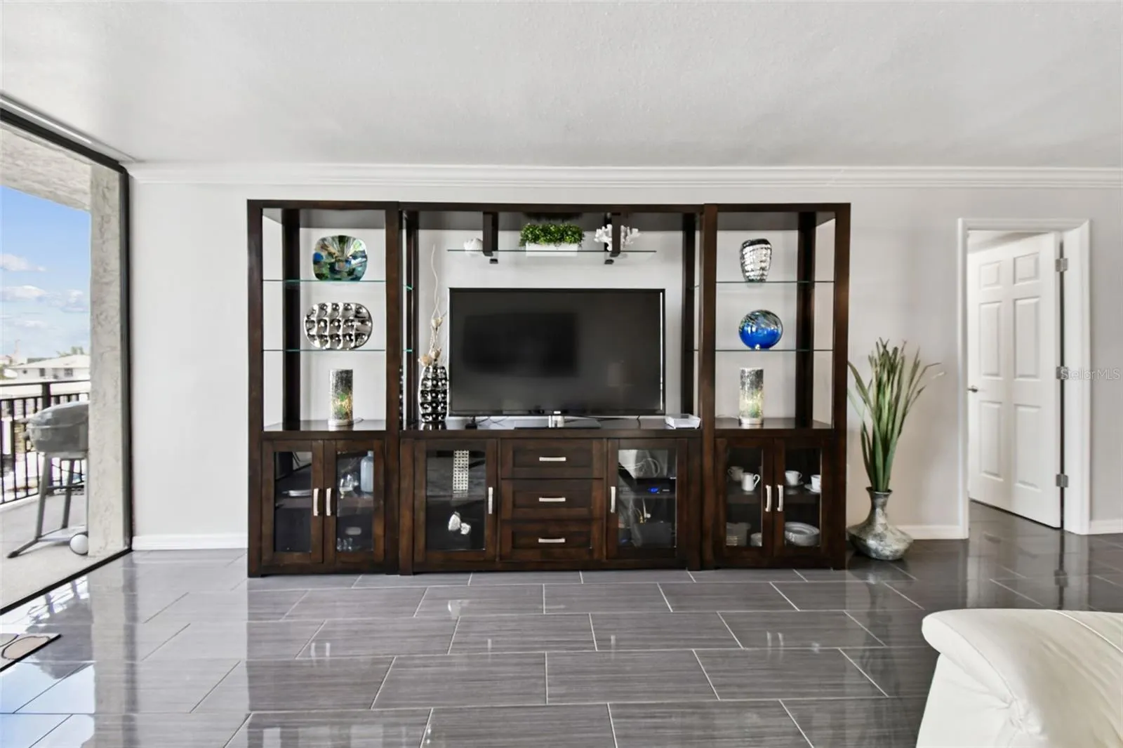 7600 BAYSHORE DR #307, #307