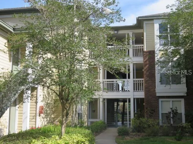 4115 CHATHAM OAK CT #211, #211