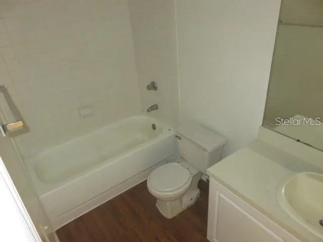 4115 CHATHAM OAK CT #211, #211