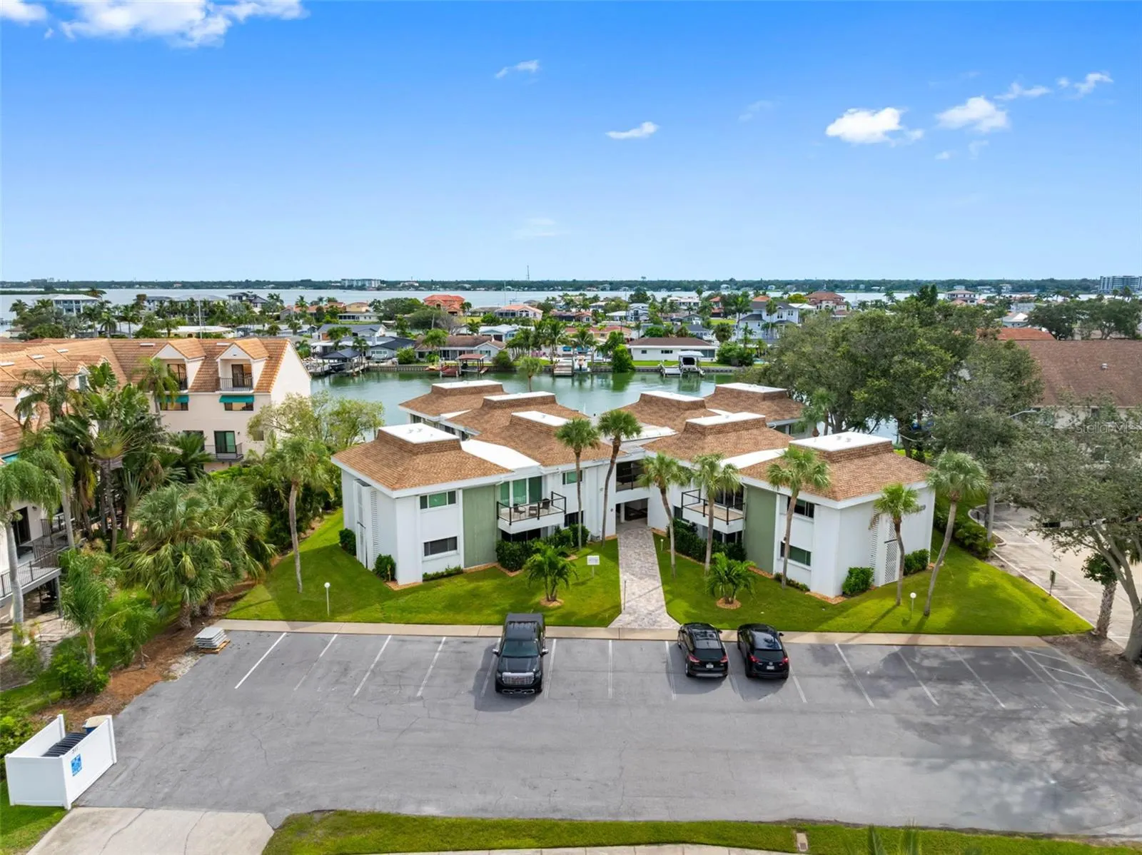 311 ISLAND WAY #104, #104