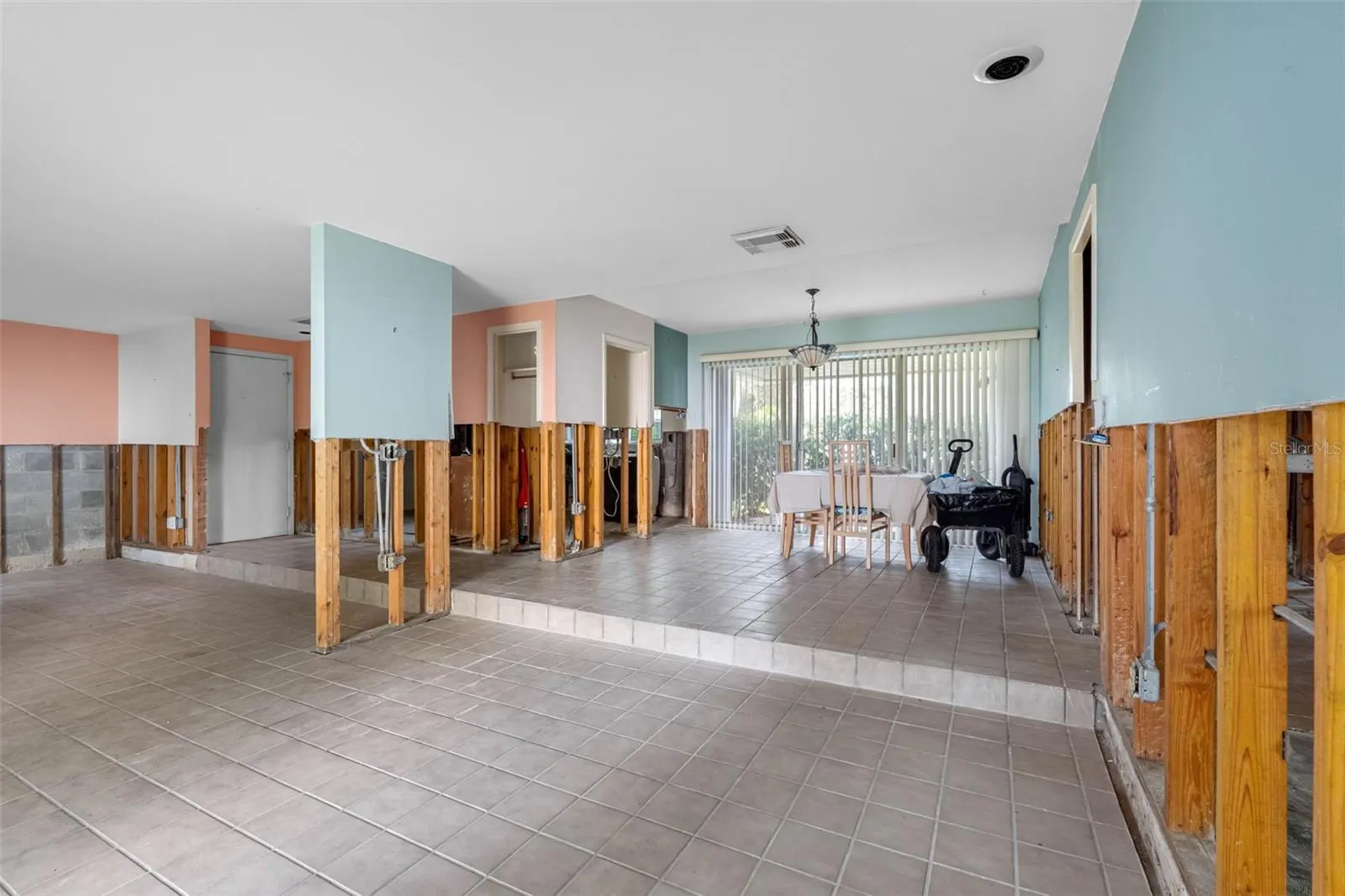 311 ISLAND WAY #104, #104