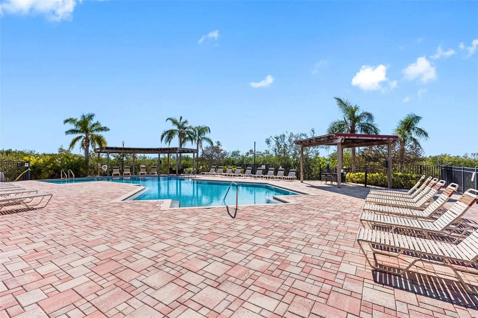 4343 BAYSIDE VILLAGE DR #104, #104