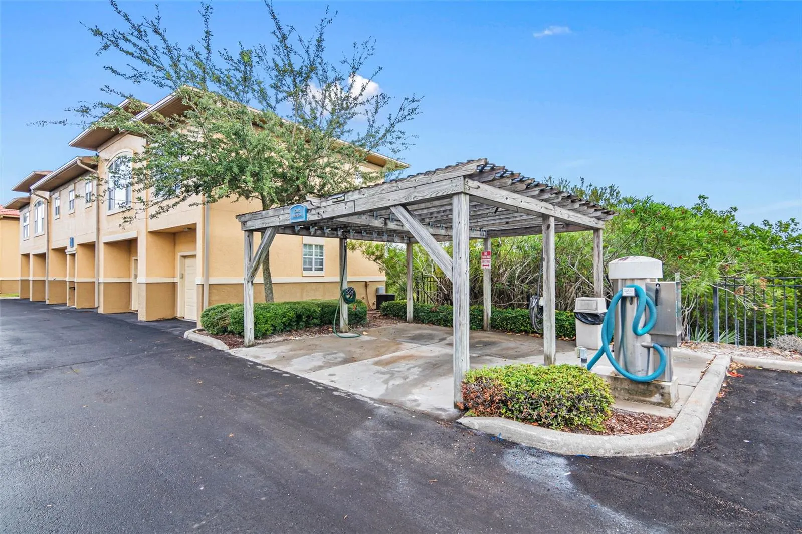 4343 BAYSIDE VILLAGE DR #104, #104